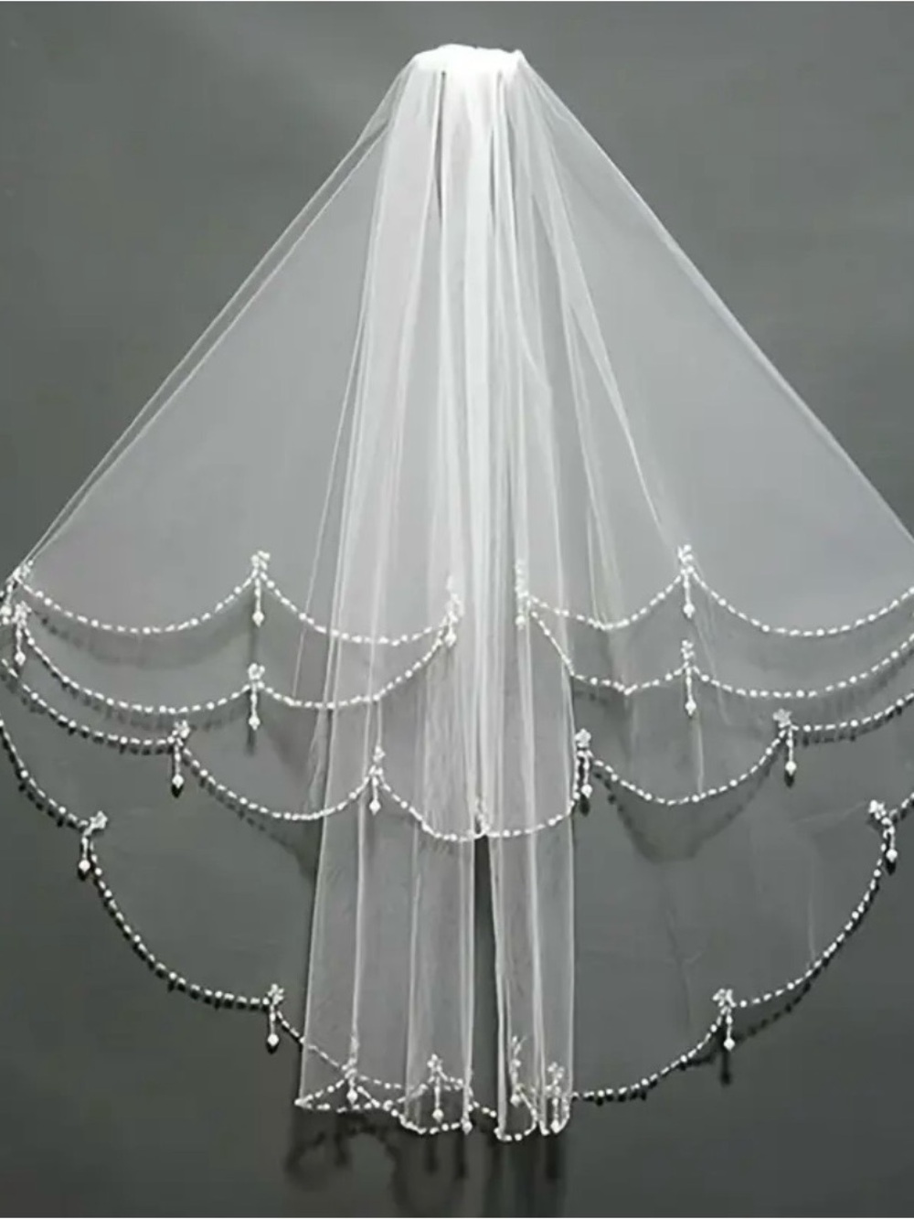 White Bridal Veil with Beaded Scallop Edge